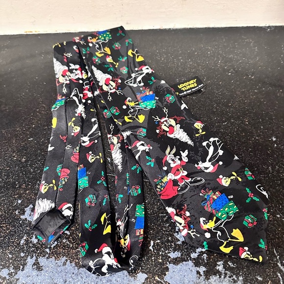 Vintage 1996 Looney Tunes Mania Men's Neck Tie - Picture 1 of 4